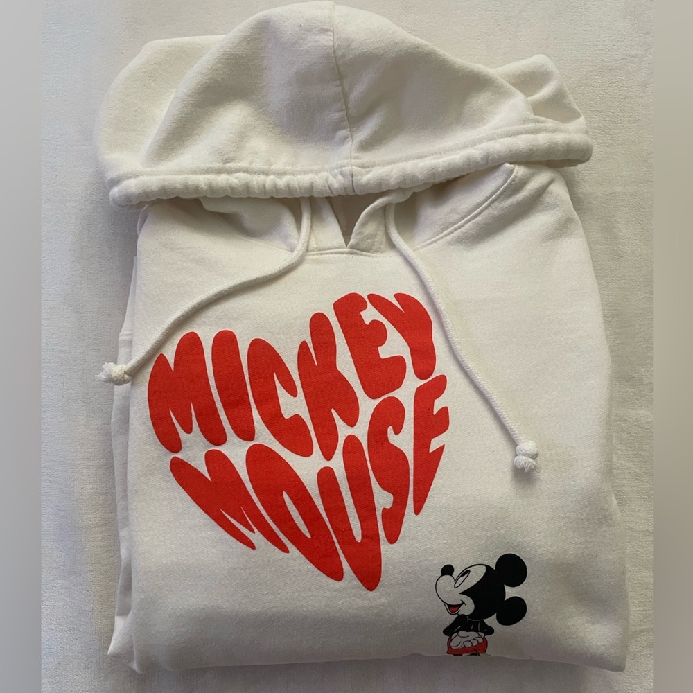 White Mickey Mouse Disney Hoodie with Red Heart Balloon Print‎